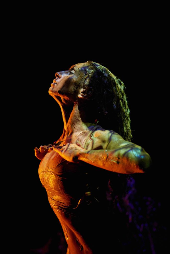 Portrait of Emmanuelle Martin, dancer and choreographer